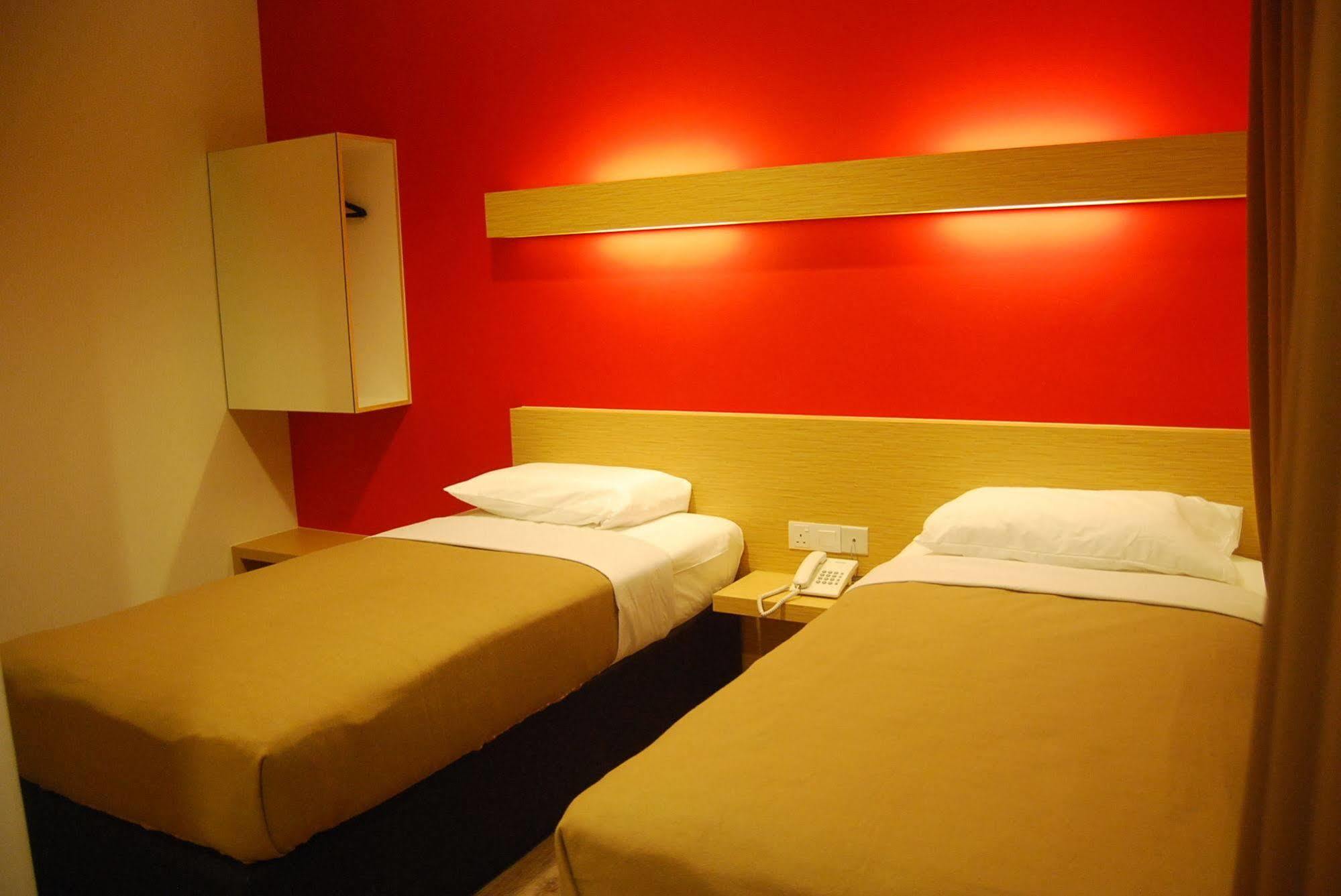 Tras Mutiara Hotel Bentong Exterior photo